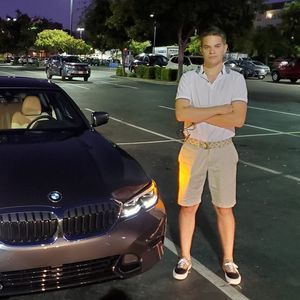 Meet your Posher, J andres